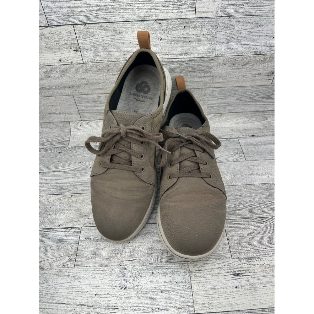 Clarks Cloudsteppers Women Sneakers Taupe Leather Lace Up Casual Comfort Sz 7.5M - Picture 1 of 14